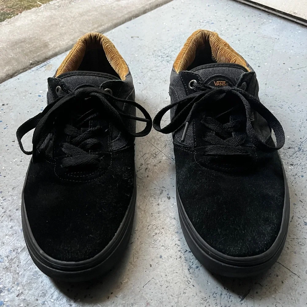 Vans Gilbert Crockett Pro Skate Black Suede Corduroy Collar 10